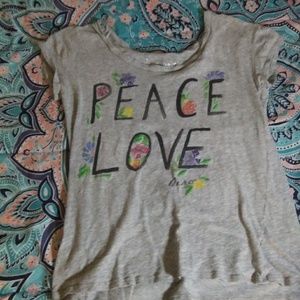 Aeropostale Peace-Love T-shirt